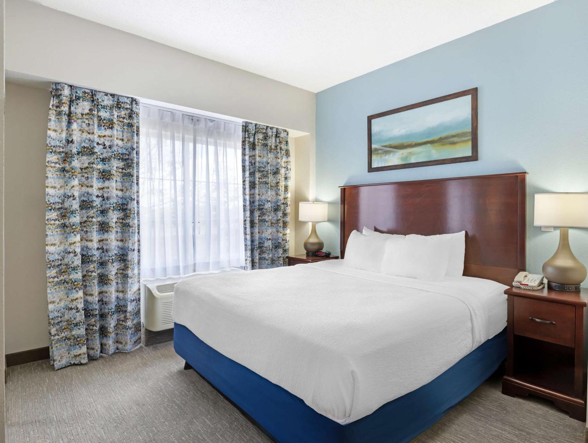 Best Western Plus Crossroads Inn & Suites Zion Crossroads Экстерьер фото